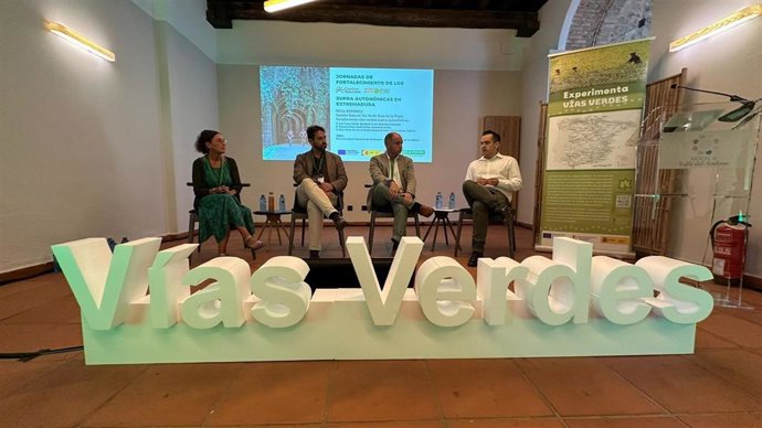 'Jornadas De Fortalecimiento De Los Caminos Naturales Vías Verdes Supra Autonómicas En Extremadura