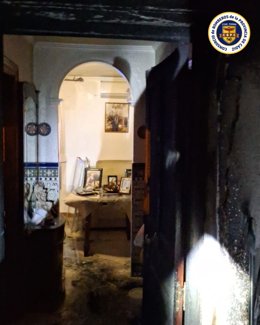 Vivienda afectada por un incendio en Villamartín (Cádiz)