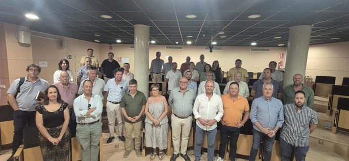 Encuentro entre representates de la Campiña Sur y el sector vitivinícola.