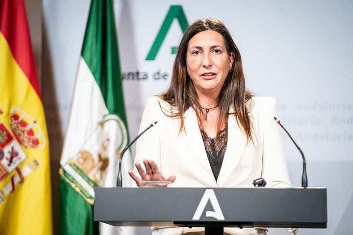 La consejera de Inclusión Social, Juventud, Familias e Igualdad, Loles López, en una foto de archivo.