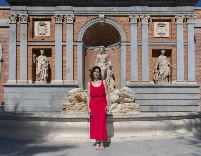 Archivo - La presidenta de la Comunidad de Madrid, Isabel Díaz Ayuso