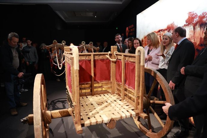 Archivo - La consejera de Cultura y Deporte, Patricia del Pozo, en la inauguración de la exposición 'La Joya, Vida y Eternidad en Tarteso'. 