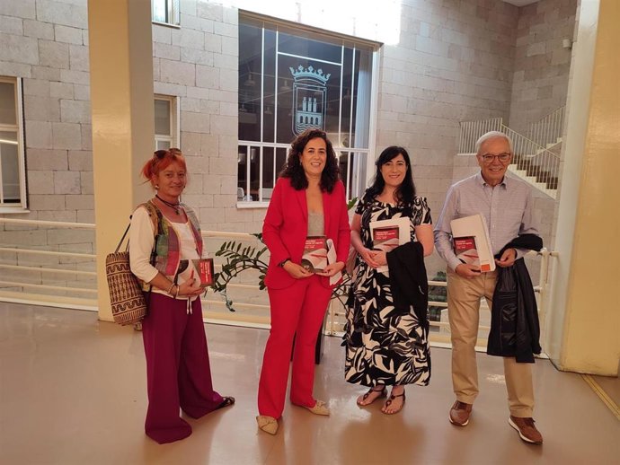 La Universidad Popular ofrece 425 talleres y 7.200 plazas en su programación del curso 2025-2026