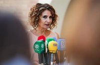 Montero afea a Moreno utilizar la financiación para "confrontar" con el Gobierno con "mentiras" como el "cupo catalán"