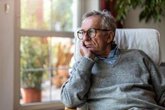 Foto: Uno de cada tres adultos mayores de 50 años en Europa sigue presentando síntomas depresivos, según estudio