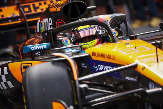 PIASTRI Oscar (aus), McLaren F1 Team MCL39, portrait during the 2025 Formula 1 Heineken Dutch Grand Prix, 15th round of the 2025 FIA Formula One World Championship from August 29 to 31, 2025 on the Zandvoort Circuit, in Zandvoort, Netherlands - Photo Eric