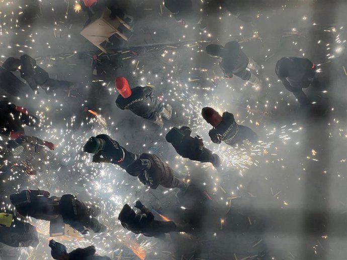 Espectáculo pirotécnico en la Cordà de Paterna.