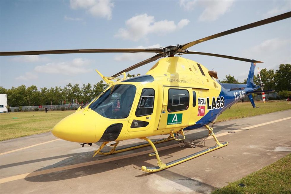 Archivo - Helicóptero perteneciente a la Agencia de Emergencia de Andalucía, A 3 de junio de 2025 en Sevilla. (Foto de archivo).