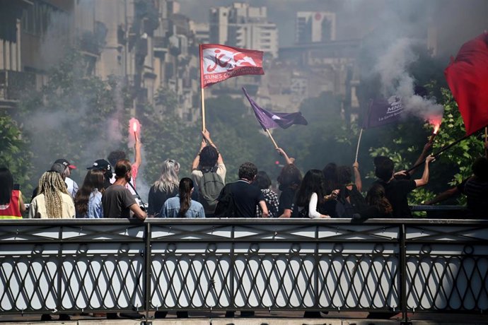 Archivo - Imagen de archivo de protestas y movilizaciones sindicales en Francia contra el Gobierno a 13 de mayo de 2025
