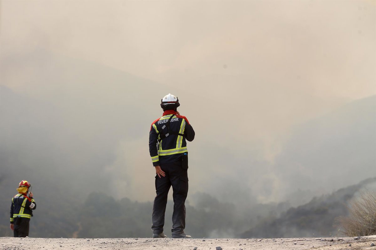 Activado el nivel 1 en sendos incendios forestales en Don Benito e Higuera de la Serena