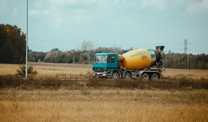Imagen de recurso de una hormigonera.