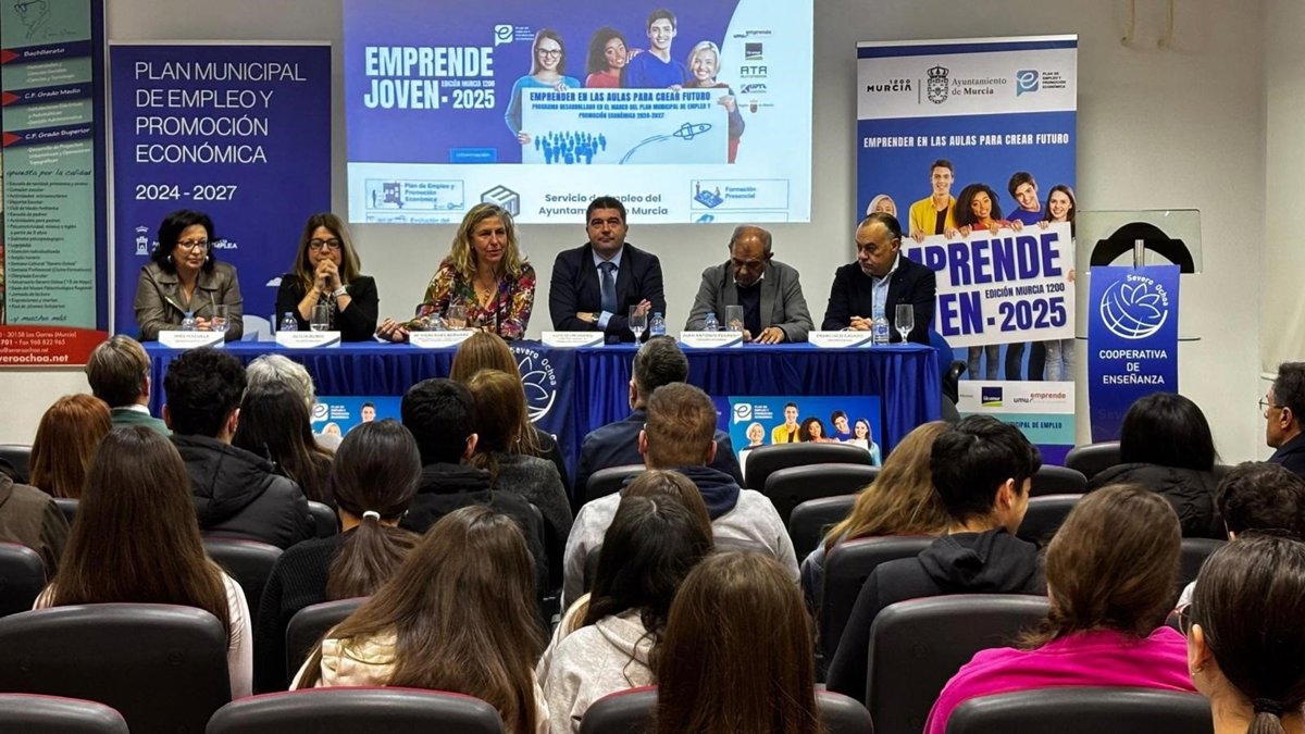 Arranca  Emprende-Joven Murcia 1200 ,  el trampolín emprendedor  para estudiantes de FP y Bachillerato