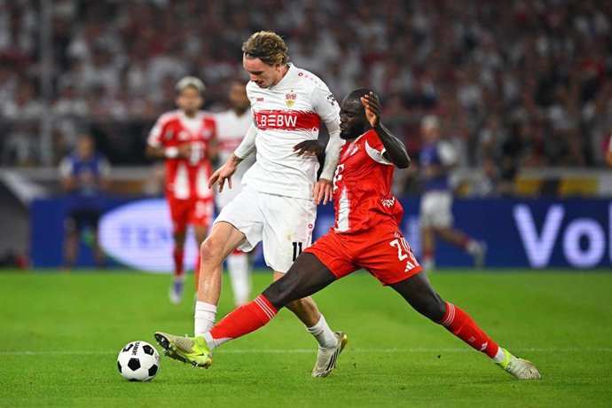 Nick Woltemade durante un partido del Stuttgart