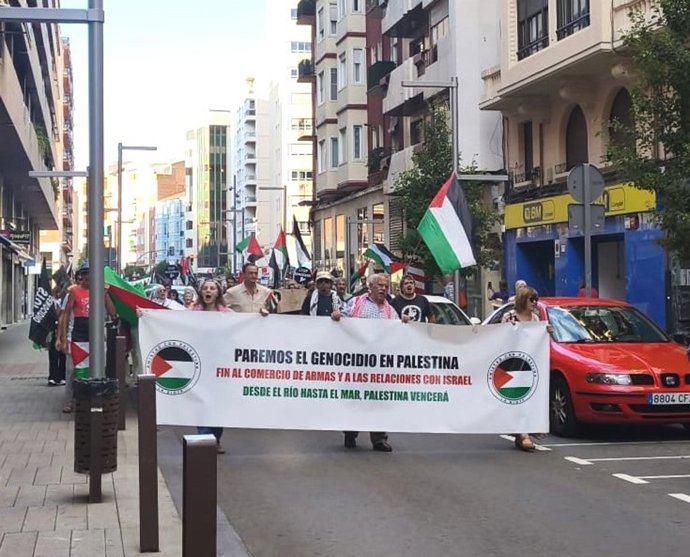 Logroño clama por el fin genocidio, la hambruna o los ataques a la prensa en Gaza y contra el silencio institucional