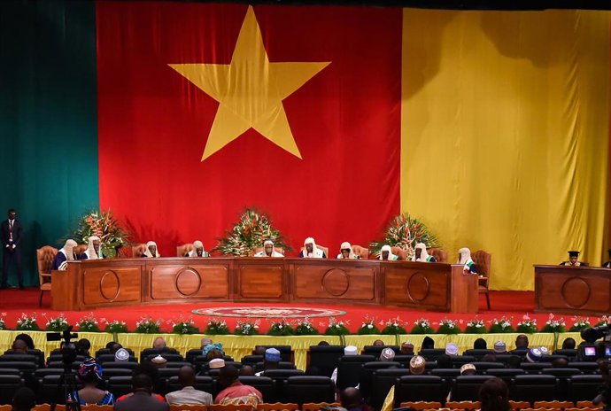 Archivo - (200229) -- YAOUNDE, Feb. 29, 2020 (Xinhua) -- Cameroon Constitutional Council announces the results of the legislative election in Yaounde, Cameroon on Feb. 28, 2020. The ruling Cameroon People's Democratic Movement (CPDM) has won the Feb. 9 le