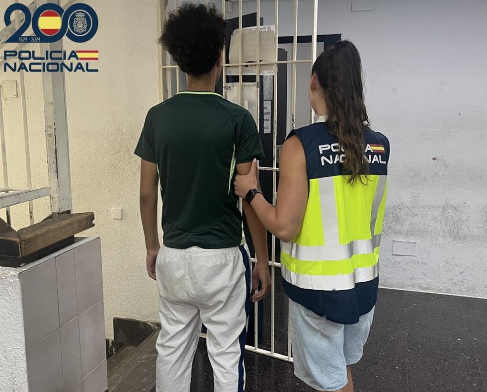 Un detenido por asaltar a personas de edad avanzada para robarles las cadenas de oro mediante tirón en Palma