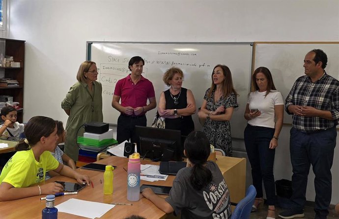 Presentación del programa de Competencias Digitales para la Infancia (CODI) de la Junta de Andalucía.