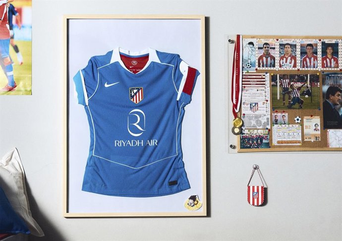 Nueva tercera equipación del Atlético de Madrid para la temporada 2025-26.