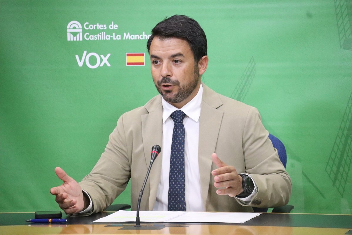Vox lamenta que Cortes C-LM no debatan prohibir el velo islámico y la fiesta del cordero:  Sus fiestas, en sus países 