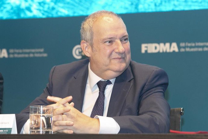 Archivo - El ministro de Industria y Turismo, Jordi Hereu, participa en la inauguración de la Feria de Muestras de Gijón, en el Recinto Ferial 'Luis Adaro', a 1 de agosto de 2025, en Gijón, Asturias (España). 