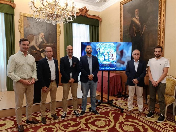 Presentación de la XIII CometCon, que se se celebrará del 5 al 7 de este mes en el recinto ferial gijonés 'Luis Adaro'.