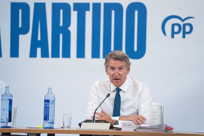 El presidente del PP, Alberto Núñez Feijóo, durante el Comité de Dirección celebrado este 1 de septiembre de 2025 en Aranjuez (Madrid). 