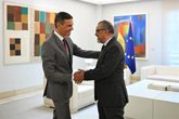 Foto: Sánchez traslada a la OMS el "firme compromiso" de España con la gobernanza sanitaria mundial