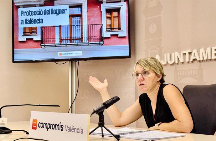 Archivo - Arxiu - La portaveu de Compromís en l'Ajuntament de València, Papi Robles, en una imatge d'arxiu. 