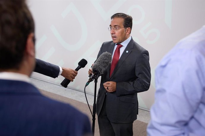 El ministro de Asuntos Exteriores, Unión Europea y Cooperación, José Manuel Albares, en Copenhague (Dinamarca)