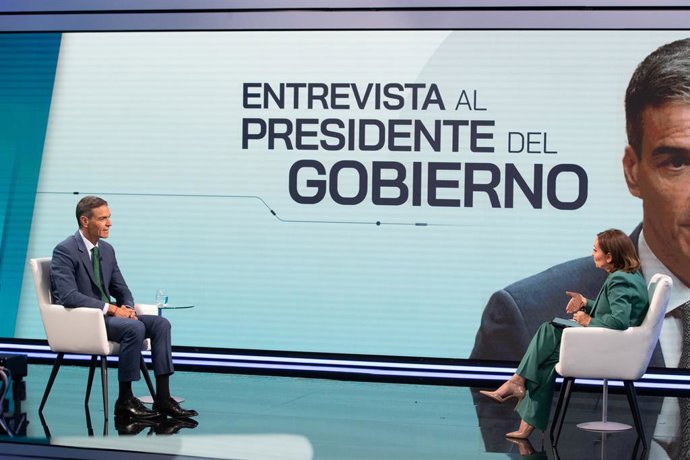 O Presidente do Governo, Pedro Sánchez, durante sua entrevista na RTVE.