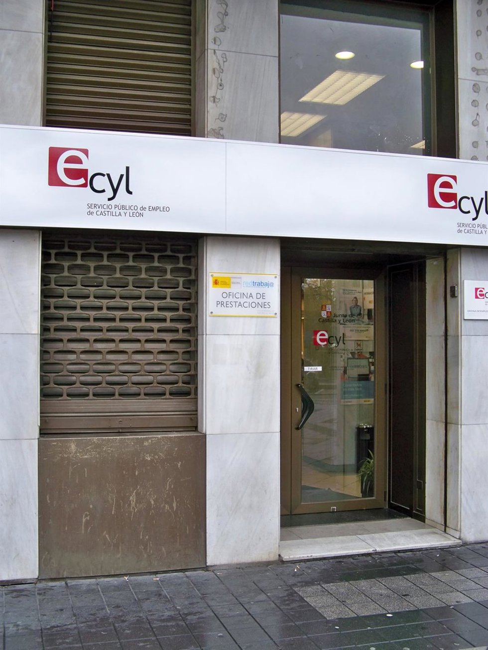 Archivo - Oficina del Ecyl en Valladolid