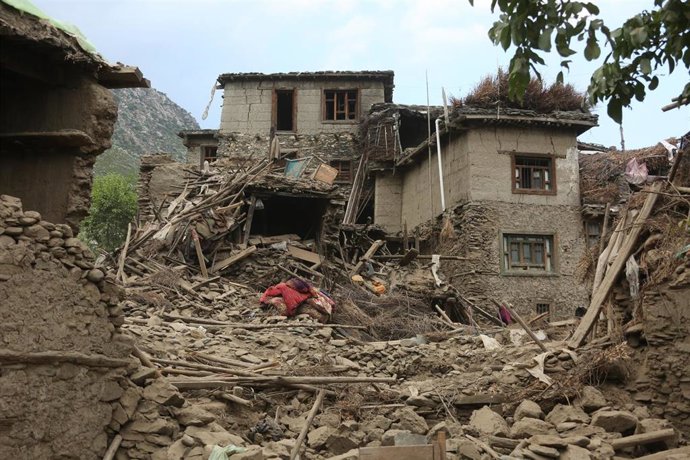 Daños materiales en la localidad de Nurgal, en la provincia de Kunar, a causa del terremoto de magnitud 6 en la escala abierta de Richter en el este de Afganistán