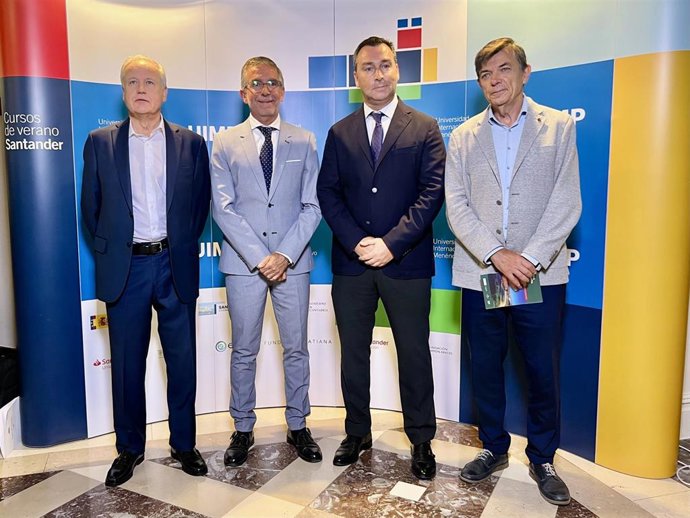 Inauguración de la Semana Portuaria en la UIMP