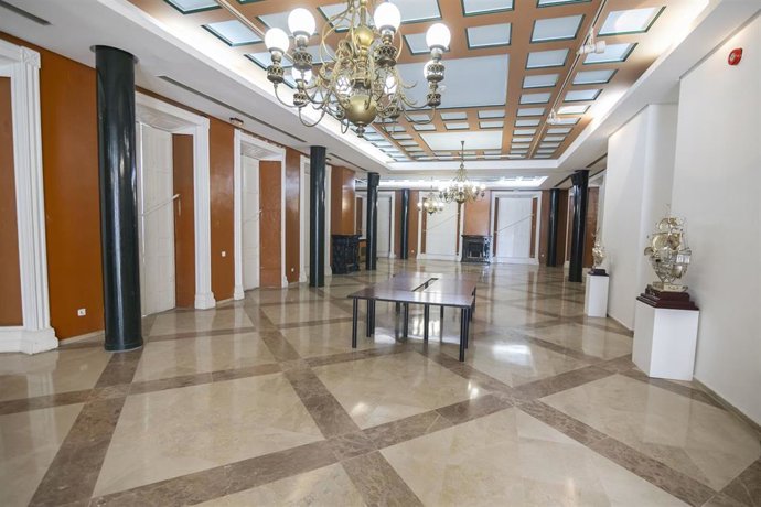 Entrada del edificio Casa Colón de Huelva.