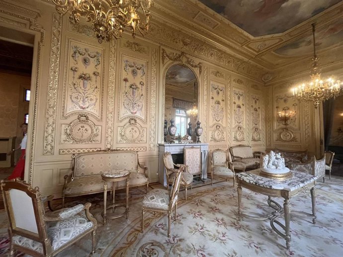 Salón Principal de la Casa-Palacio de Manuel González-Longoria en Madrid.