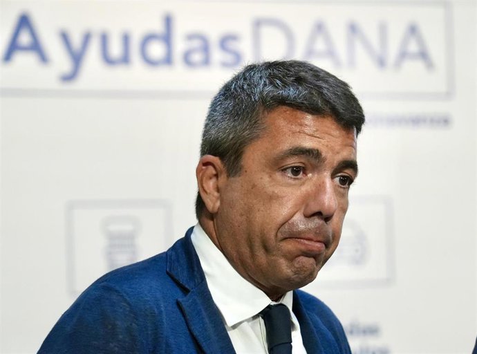 El presidente de la Generalitat valenciana, Carlos Mazón, hace una declaración institucional en el Palau de la Generalitat, a 2 de septiembre de 2025, en Valencia