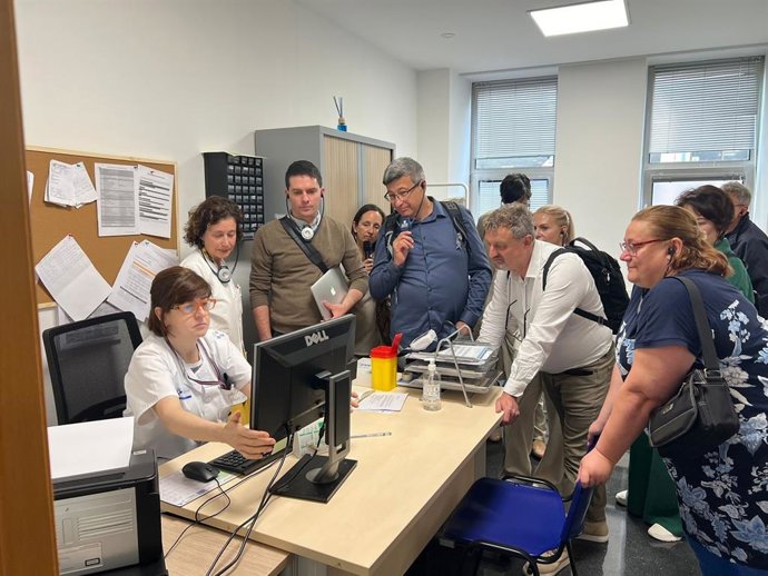 Profesionales de la República Checa en 2024 visitando diversos dispositivos asistenciales del Principado para conocer su modelo de Atención Primaria.