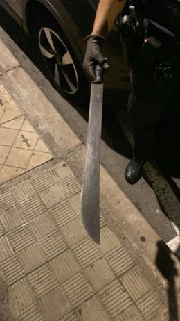 Machete apreendido pela polícia local em Santa Cruz de Tenerife