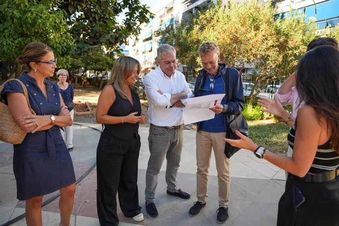 El Ayuntamiento continúa las obras en el Jardín de Capuchinos.