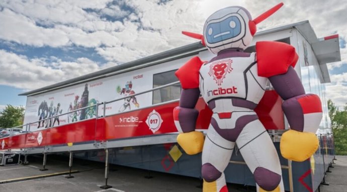 Imagen del roadshow #ExperienciaINCIBE