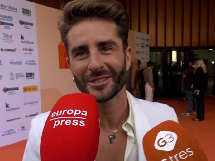 Archivo - Pelayo Díaz en la presentación de 'Bailando con las Estrellas' del Festival de Vitoria