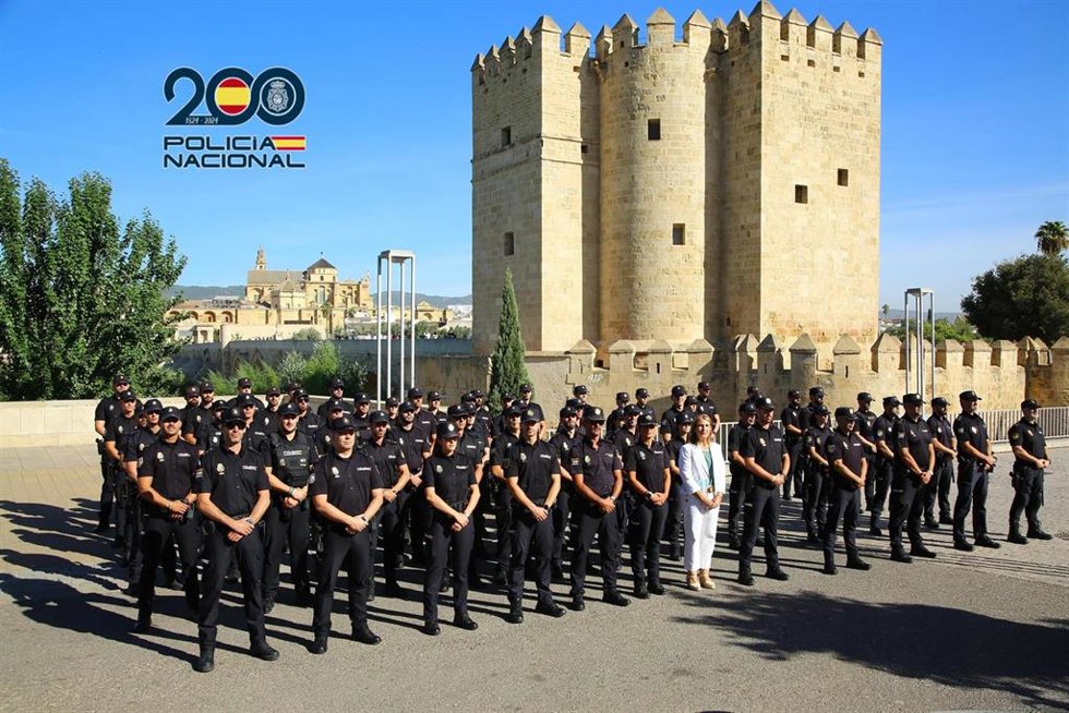 Recepción a los nuevos policías nacionales.