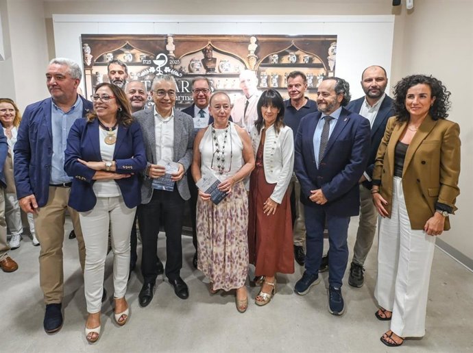 Inauguración de la exposición 'Apotecarius. 300 años de farmacia. La botica Ximeno en Peñaranda de Duero'