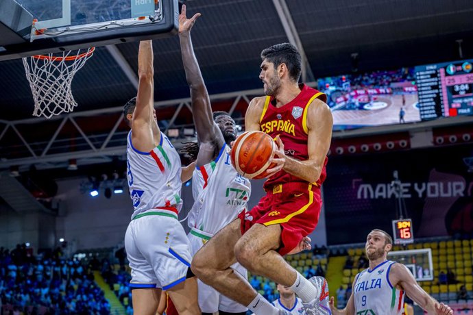 Satni Aldama durante a partida Espanha x Itália no Eurobasket 2025
