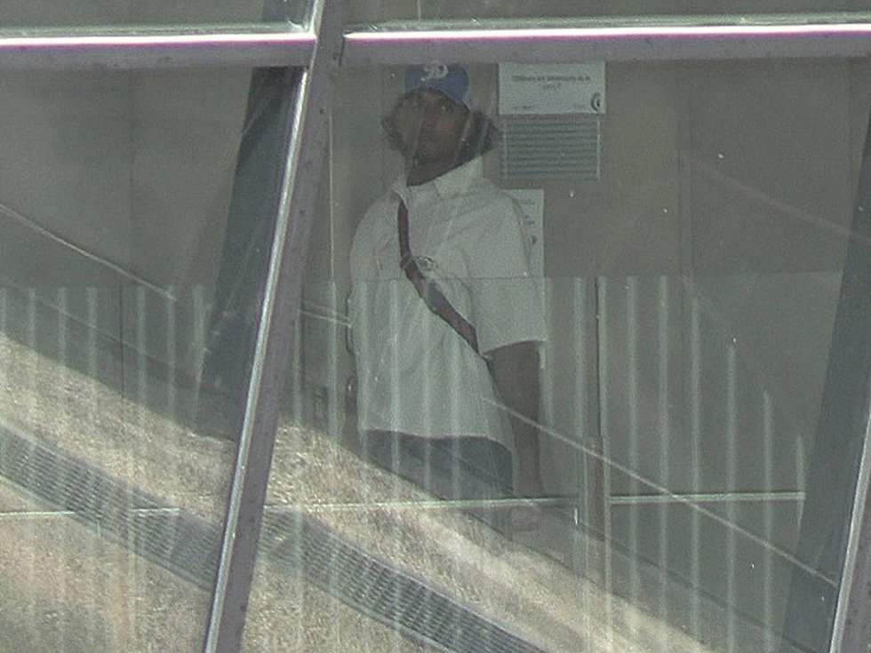 Yulen Pereira, a su llegada al hospital para conocer a su primer hijo horas después de que Jeimy Báez diese a luz