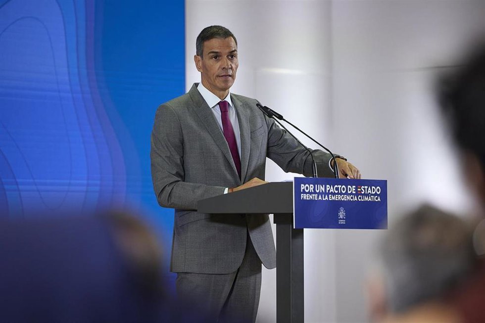 El presidente del Gobierno, Pedro Sánchez, clausura el acto 'Por un pacto de Estado frente a la emergencia climática', en el Ministerio para la Transición Ecológica y Reto Demográfico, a 1 de septiembre de 2025, en Madrid (España).