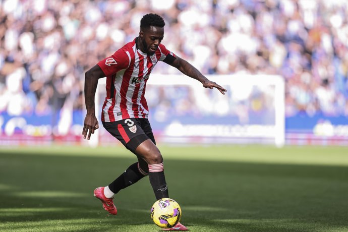 Inaki Williams of Athletic Club de Bilbao in action during the Spanish league, La Liga EA Sports, football match played between RCD Espanyol and Athletic Club de Bilbao at RCDE Stadium on February 16, 2025 in Cornella, Barcelona, Spain.