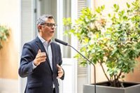 Bolaños vislumbra un "debate" interno dentro de las CCAA del PP para decidir si acogerse a la condonación de la deuda