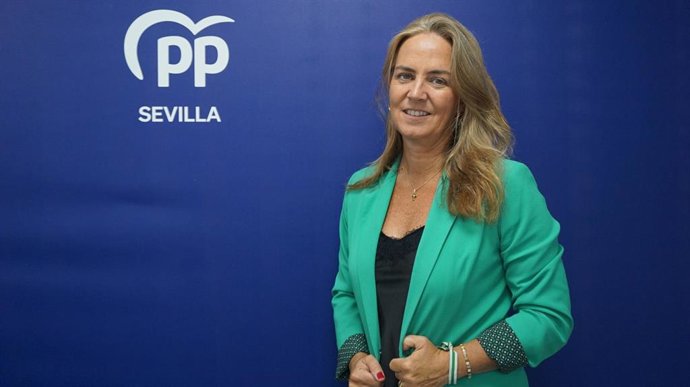 La vicesecretaria de Cultura, Patrimonio Histórico, Foro Cívico y Deporte del PP de Sevilla, Sol Cruz-Guzmán.