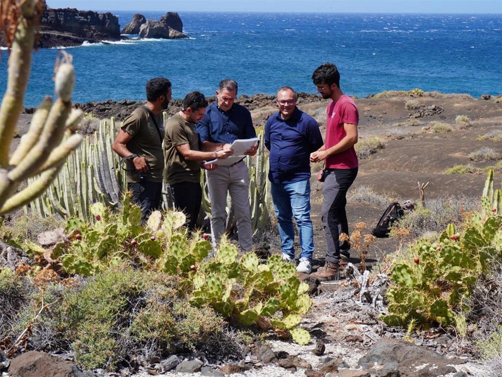 Arqueólogos realizan un inventario de la costa de Buenavista